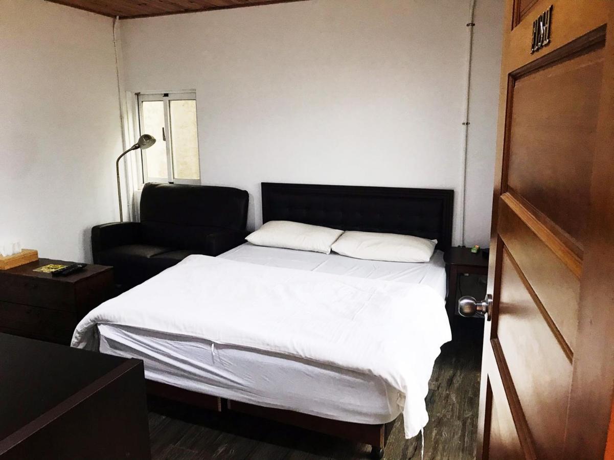 Pisces Youth Hostel T'ai-tung Buitenkant foto