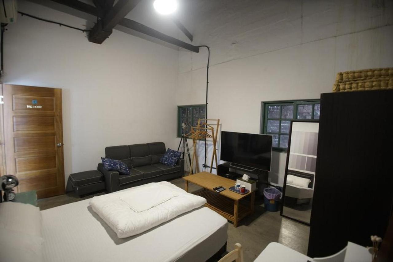 Pisces Youth Hostel T'ai-tung Buitenkant foto