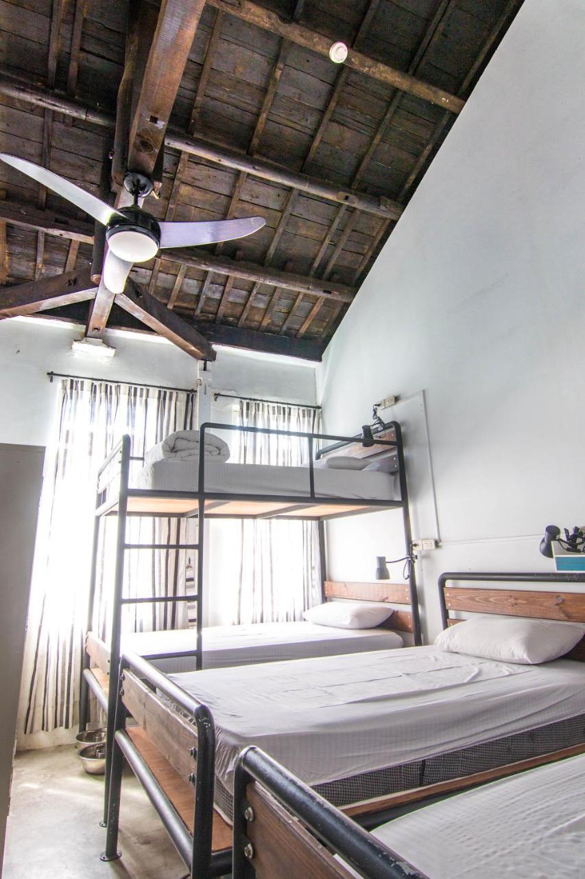 Pisces Youth Hostel T'ai-tung Buitenkant foto