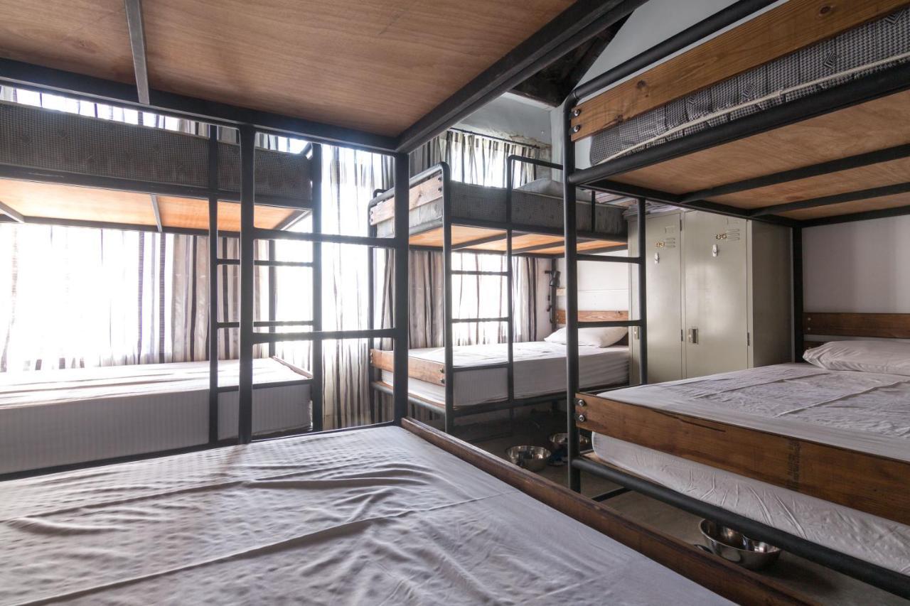 Pisces Youth Hostel T'ai-tung Buitenkant foto