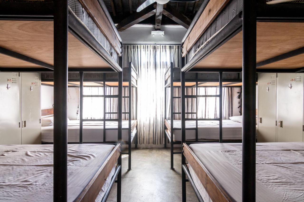 Pisces Youth Hostel T'ai-tung Buitenkant foto