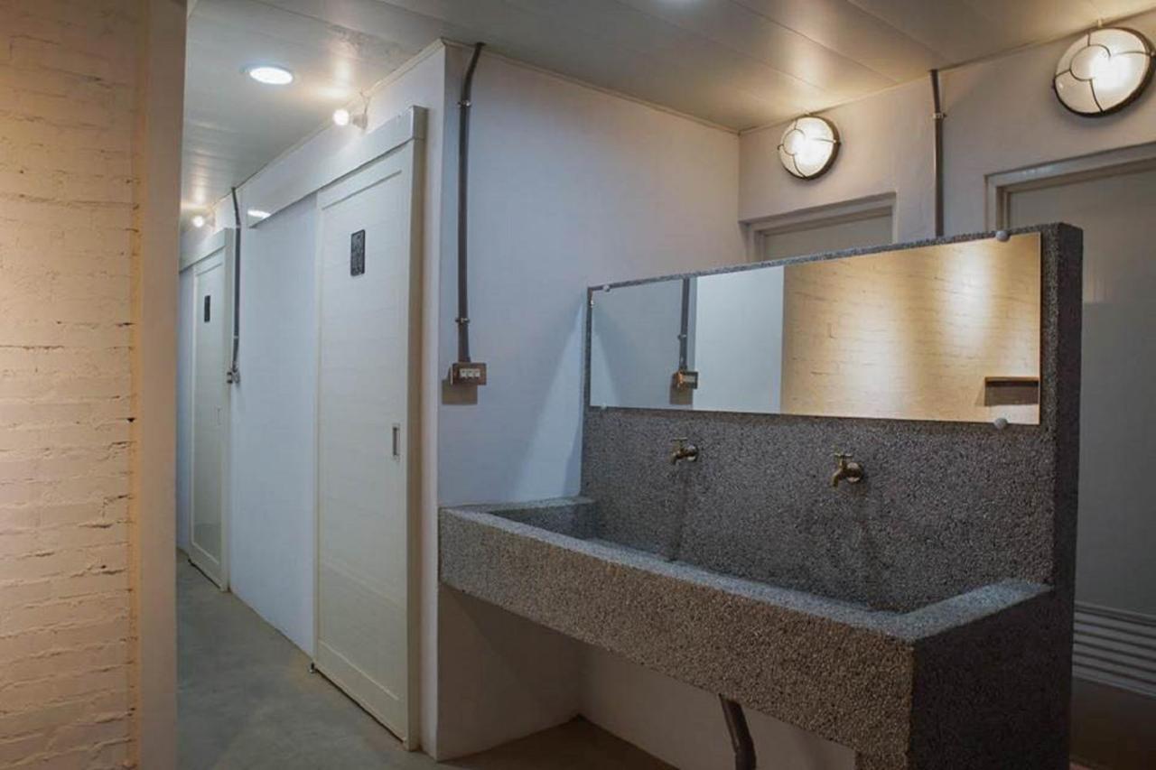 Pisces Youth Hostel T'ai-tung Buitenkant foto